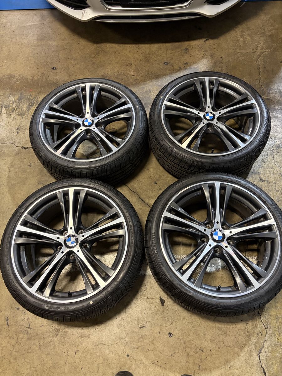 OEM BMW 4Series wheels and tires 225/40/19