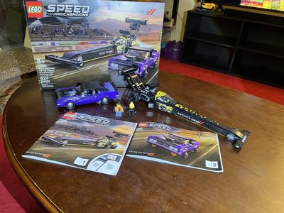 LEGO Speed Champions Mopar Dodge SRT Dragster & 1970 Dodge Challenger T/A Set 76904
