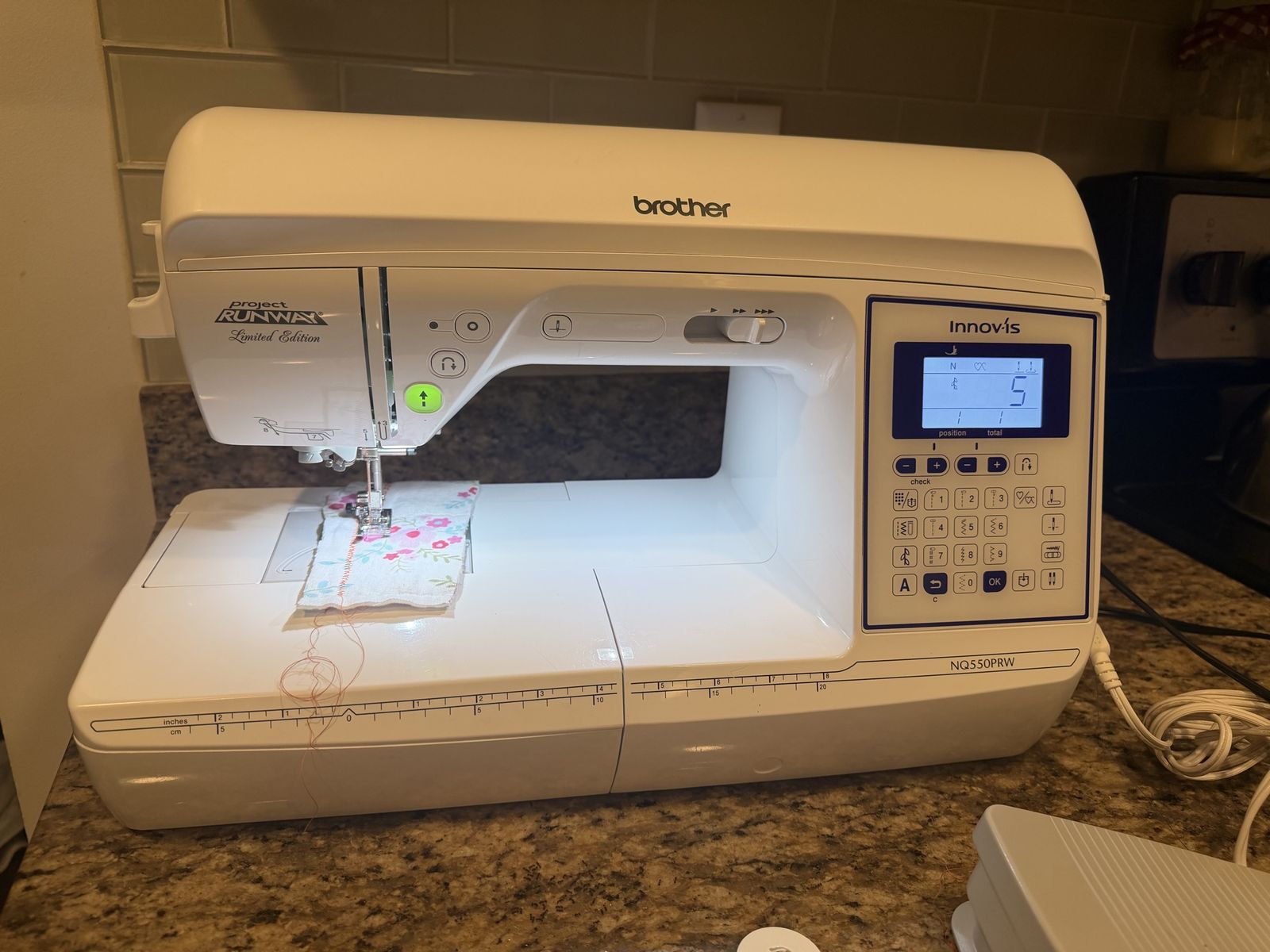Brother Innov-is NQ550PRW Project Runway Limited Edition Computerized Sewing Machine