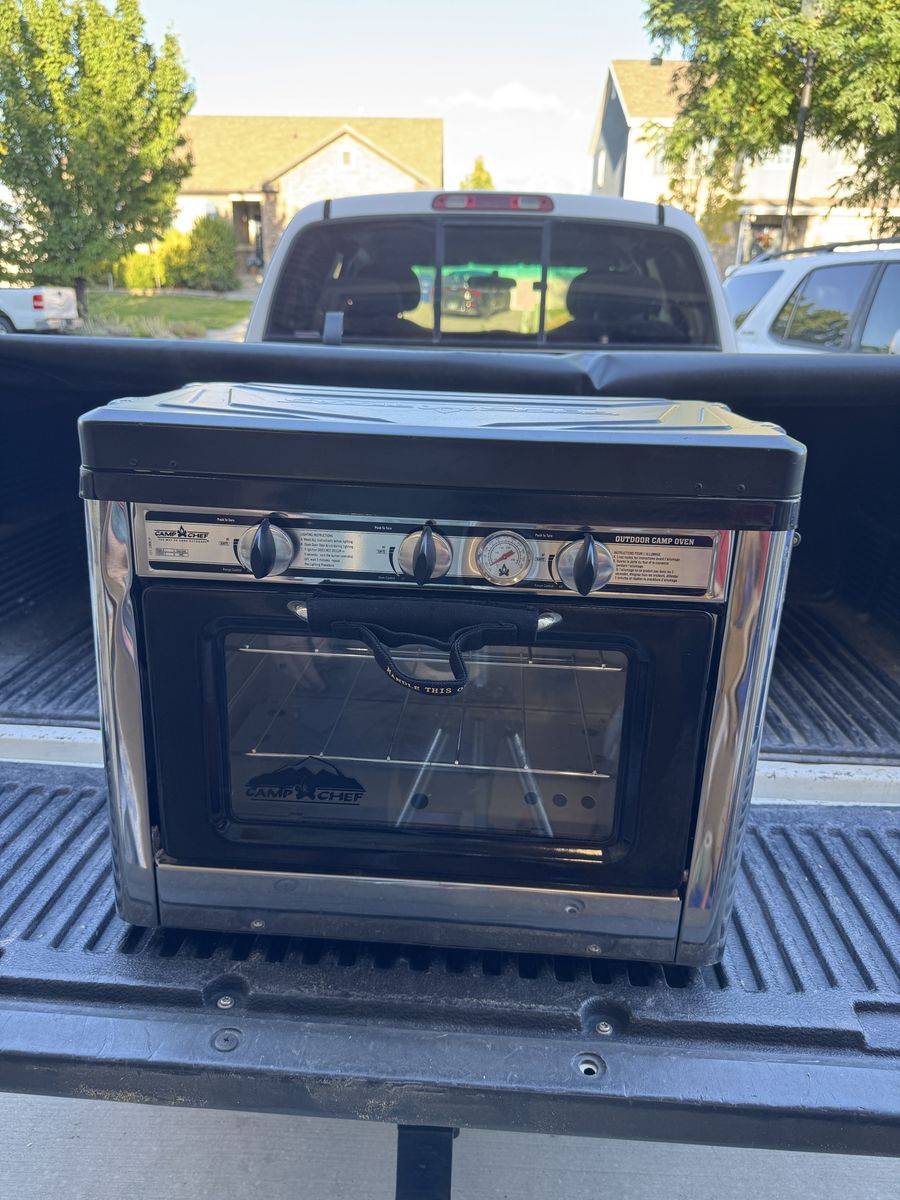 Camp Chef Outdoor Camp Oven with 2 Burners and Built-In Thermometer