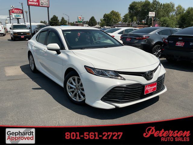 2018 Toyota Camry LE