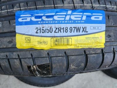 215/50r18 accelera radial