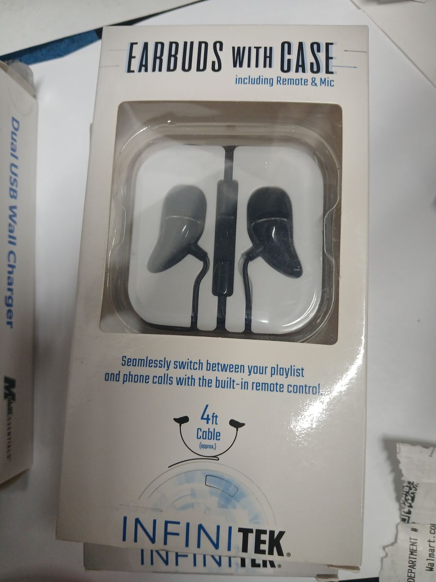INFINITEK Earbuds with Case, Remote & Mic - 4ft Cable