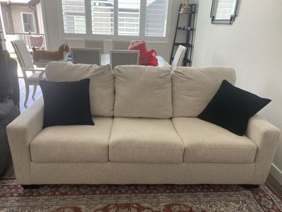 3-Seater Fabric Sofa with Black Accent Pillows
