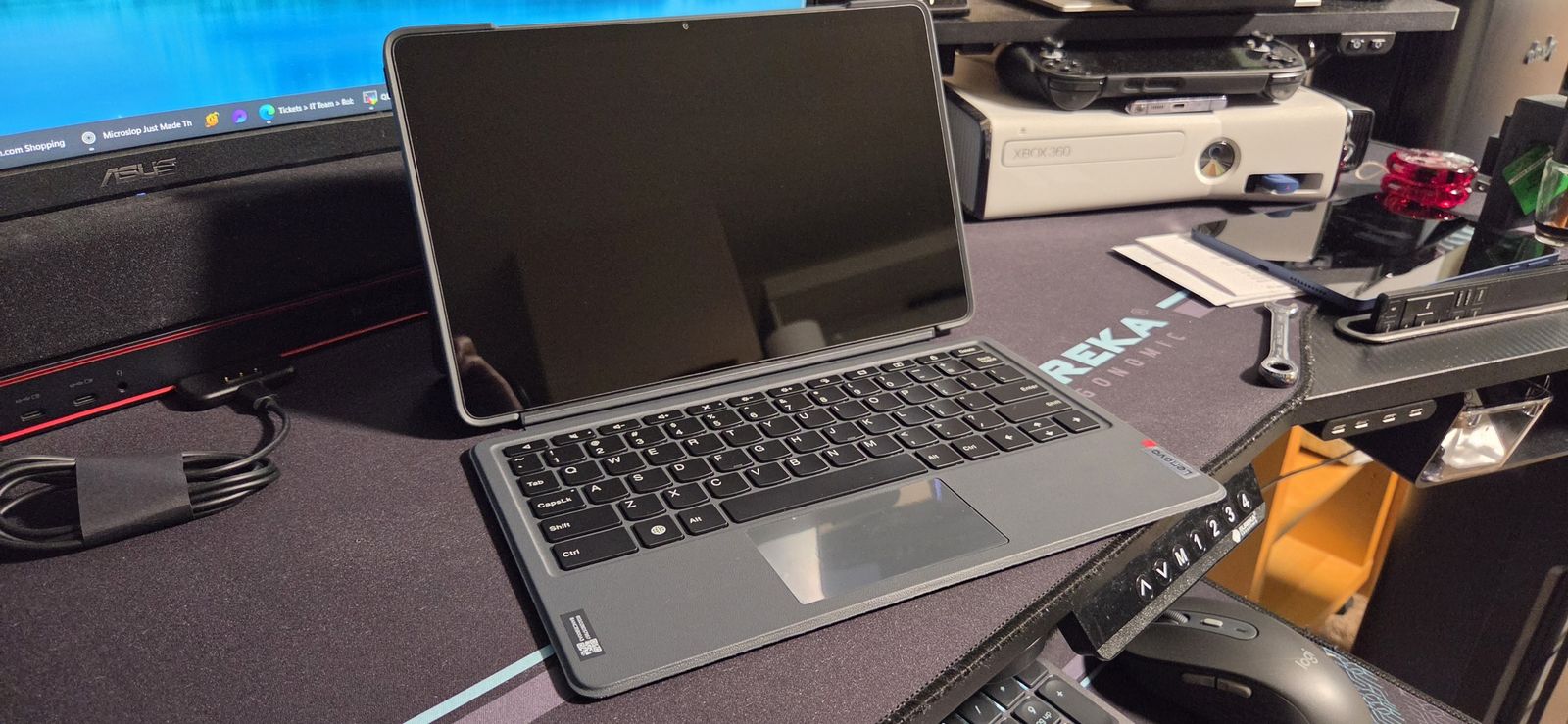 Lenovo Tab P11 Android Tablet with Keyboard Case and charger.