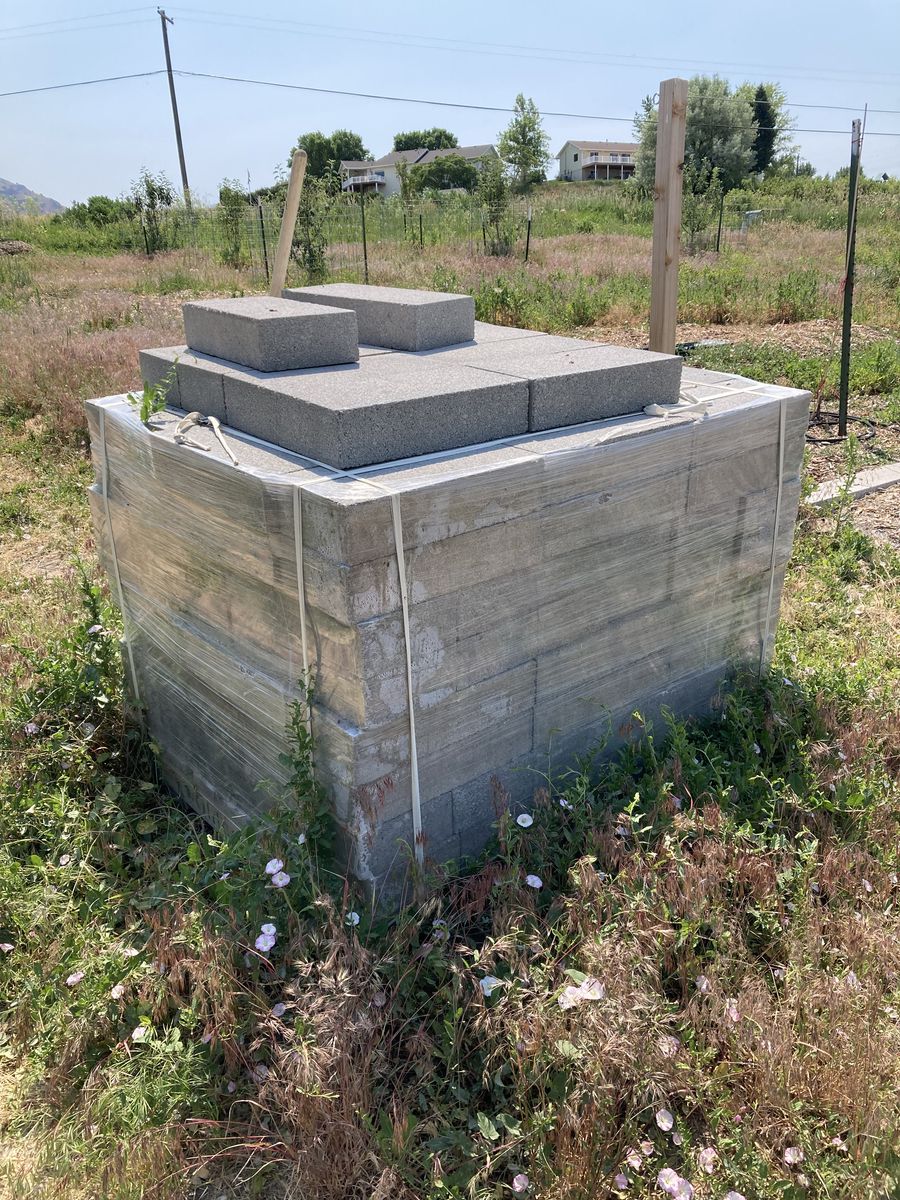Solid Concrete Block/Paver/Stone 4 in. x 8 in. x 16 in.