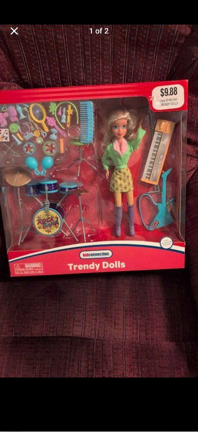 Kid Connection Trendy Dolls Rock Band Play Set with Poseable Doll, Clothes & Musical Accessories