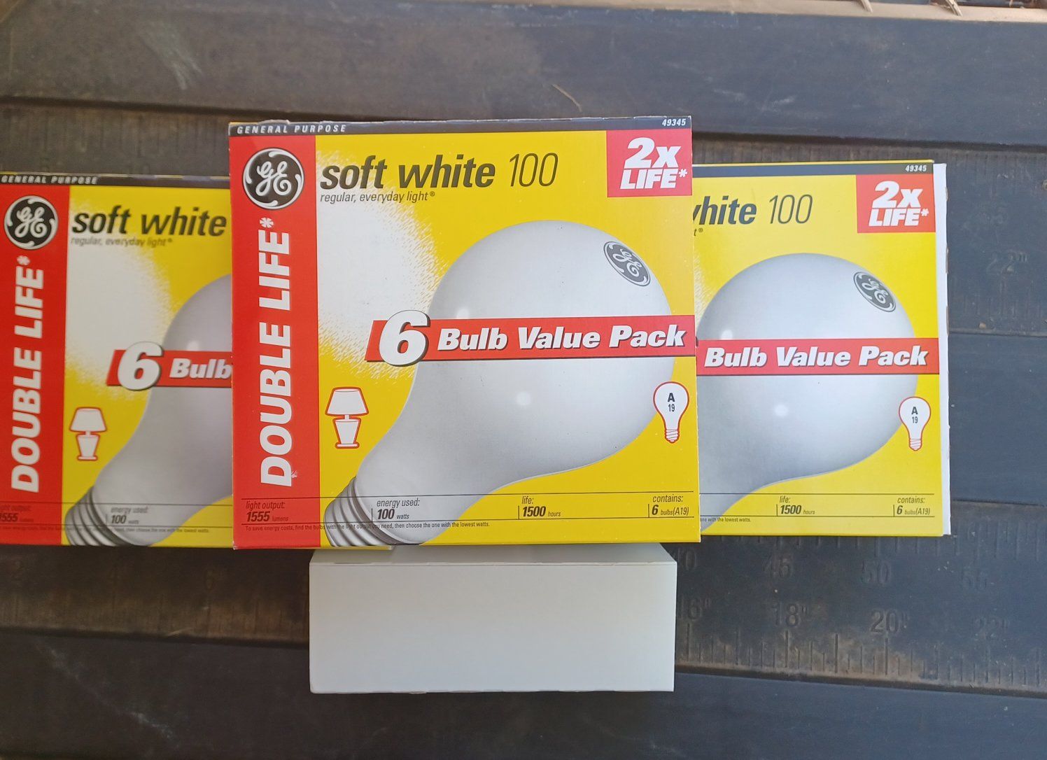 GE Soft White 100W A19 Light Bulbs - 20 Bulbs Total, 2X Life, 1555 Lumens