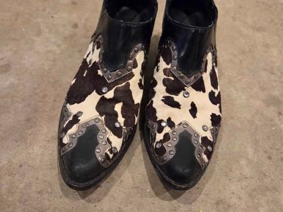Reba cowhide booties size 10