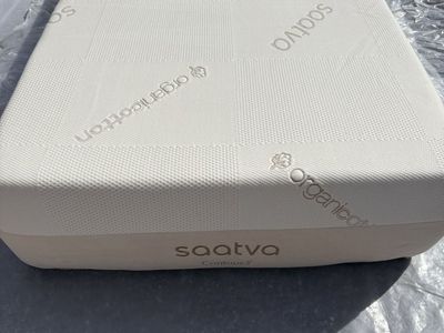 Saatva Twin Mattress, Contour5