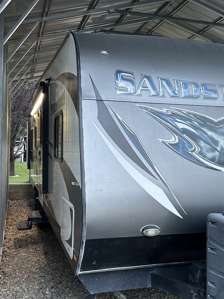 2015 sandstorm toy hauler