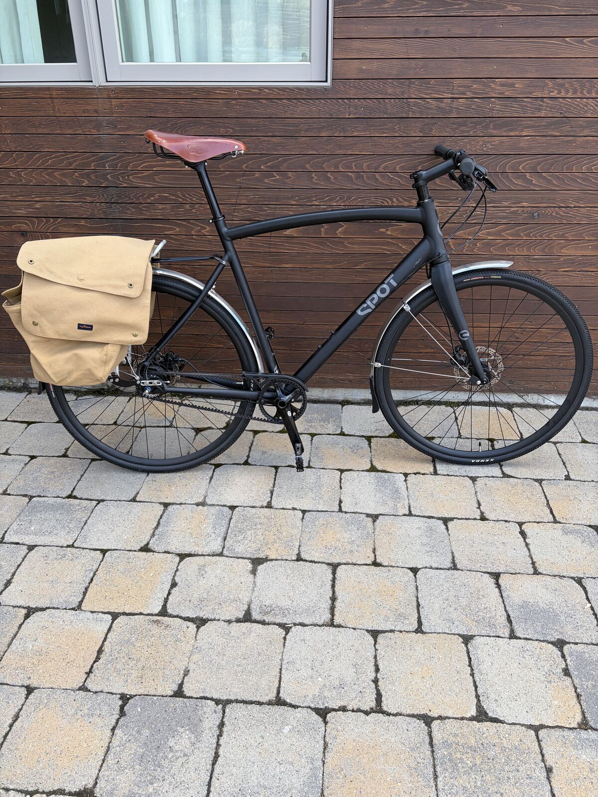 Spot Brand 60cm Belt Drive Commuter Bike