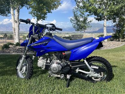 2023 Yamaha TT-R 50 Kids Electric Start Dirt Bike - Blue, Excellent Condition
