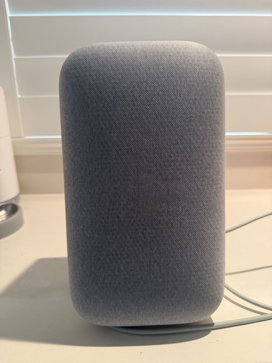 Google Nest Audio Smart Speaker - Chalk Gray