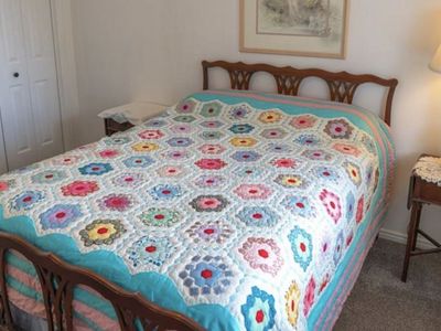 Dresser, headboard/footboard/rails and tables