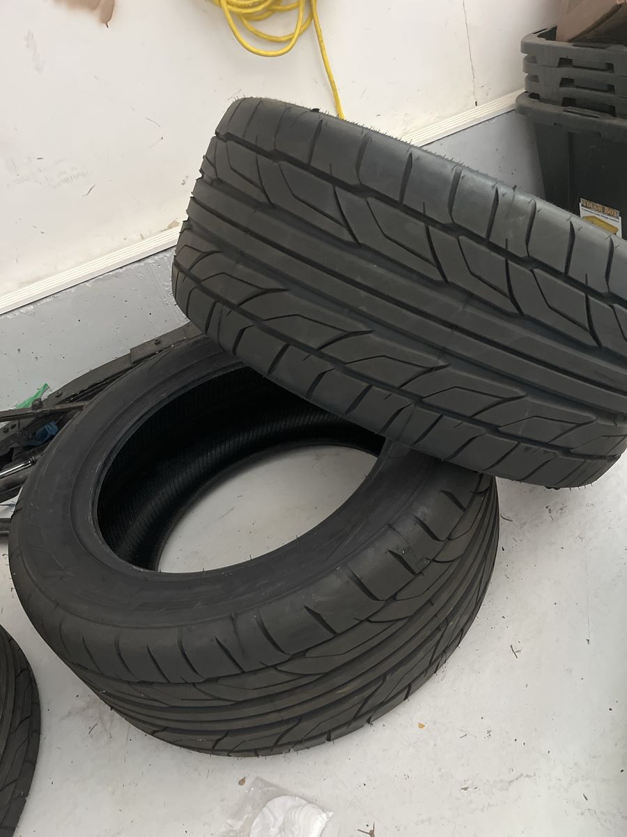 Nitto 295/45ZR18 tires