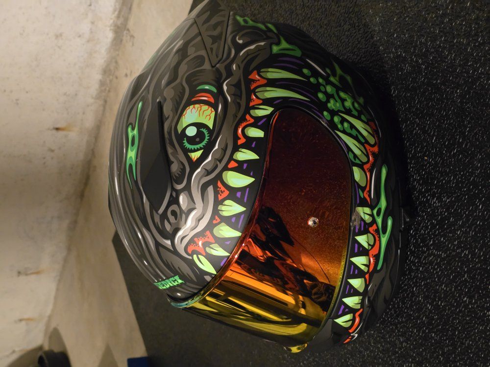 SEDICI MOTORCYCLE HELMET