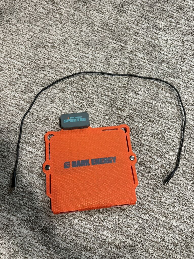 Dark Energy Spectre 8w