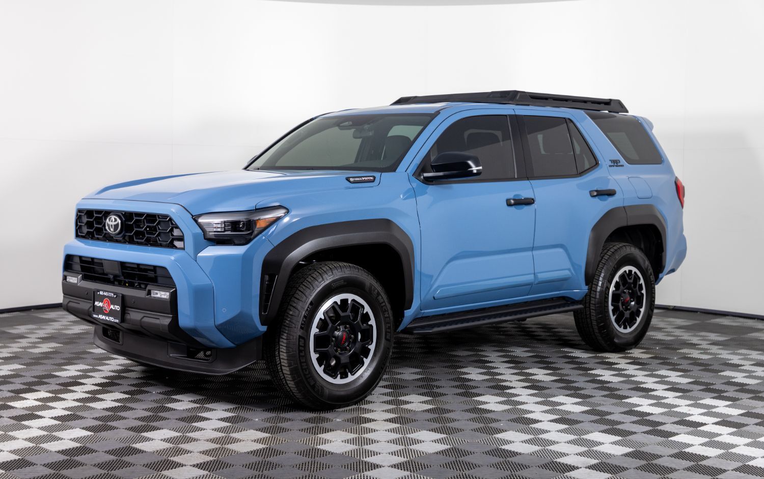 2025 Toyota 4Runner TRD Off-Road HV