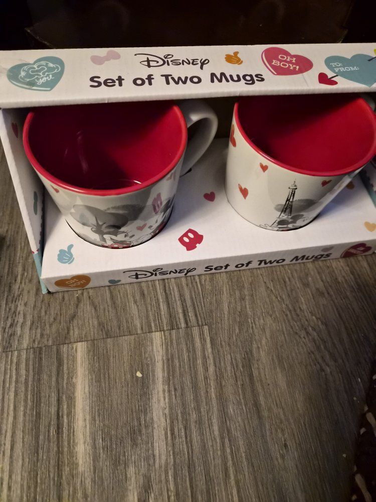 Disney Mickey & Minnie Mouse "Oh Boy!" & Eiffel Tower Ceramic Mugs Set of 2