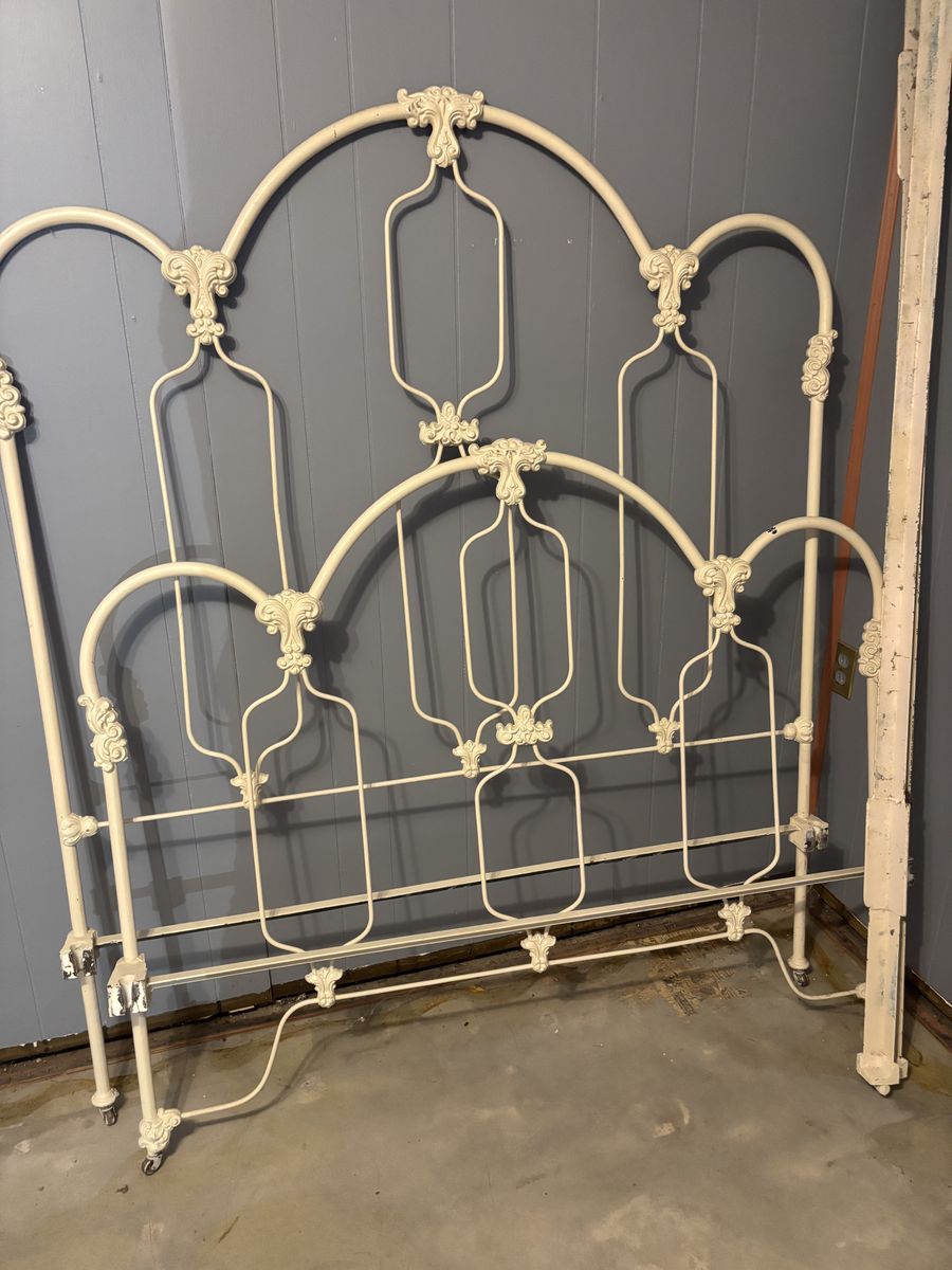 Huge Yard Sale/ Estate Sale: Fri May 1st , Sat May 2nd, Sun May 3rd, 10-4pm