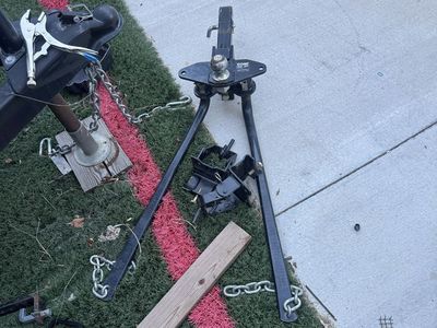 Curt’s 14000 Lbs Sway Bar