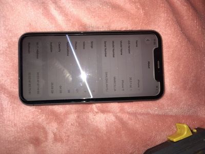 iPhone 11 64g