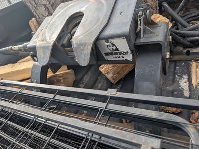 Husky 16k Fifth Wheel Hitch