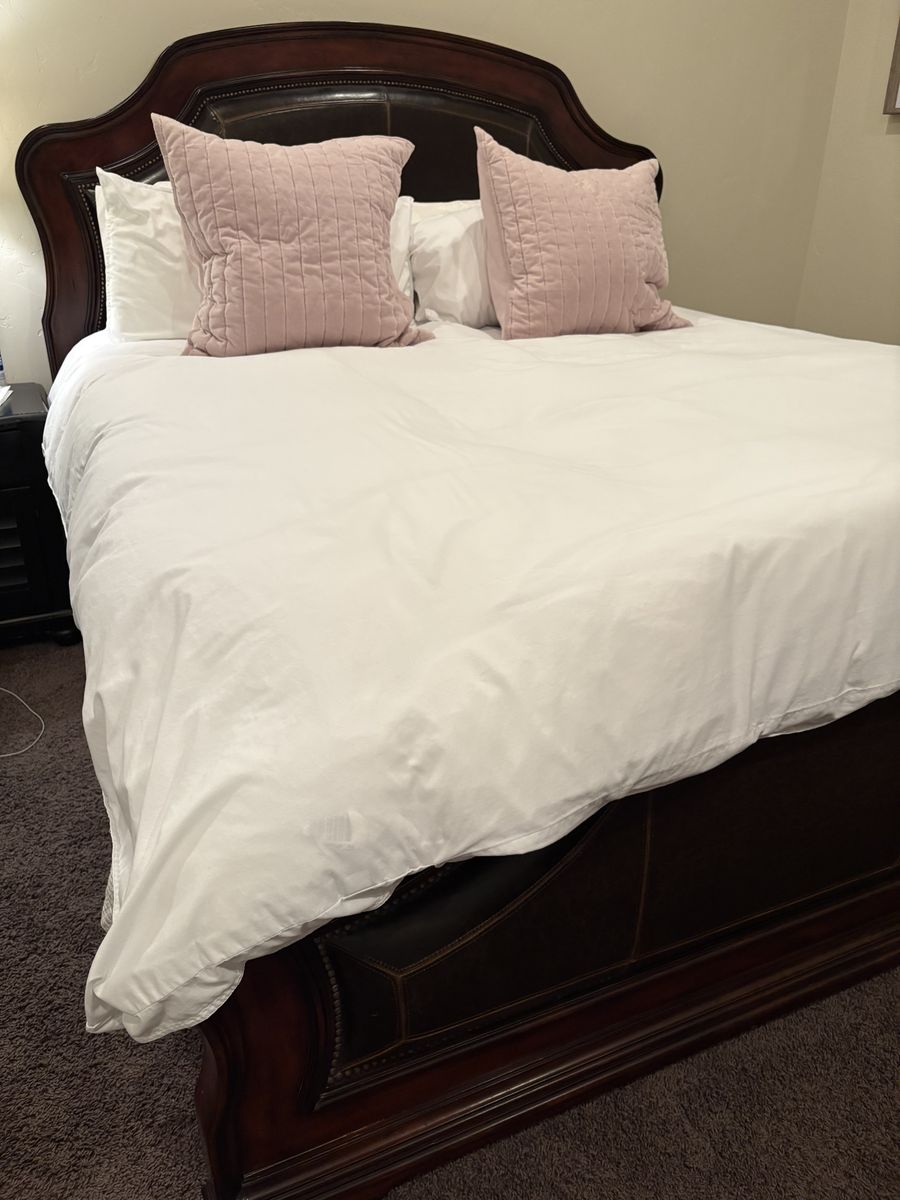 Headboard Frame and Footboard