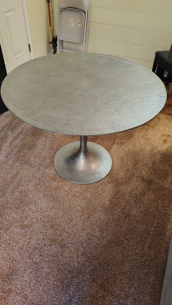 Simone Bistro Table