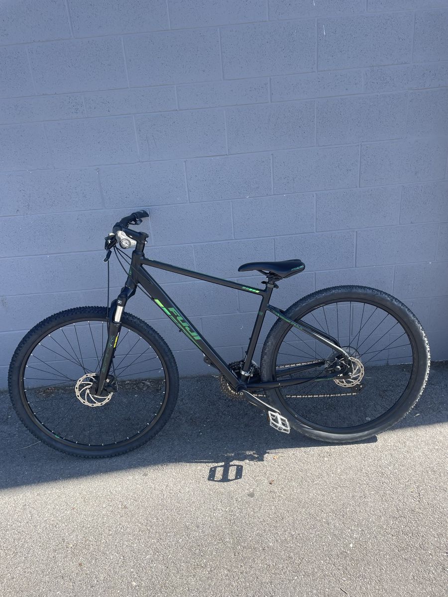 Fuji Bike