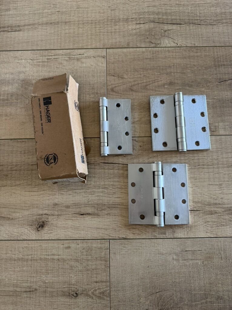 NEW! Box of 3 Ball Bearing Hinges