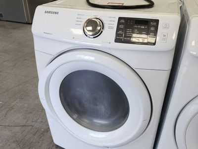 Samsung White Electric Front-Load Dryer with Moisture Sensor