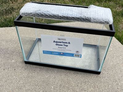 Aquatics Aquarium & Glass Top 5.5 gal