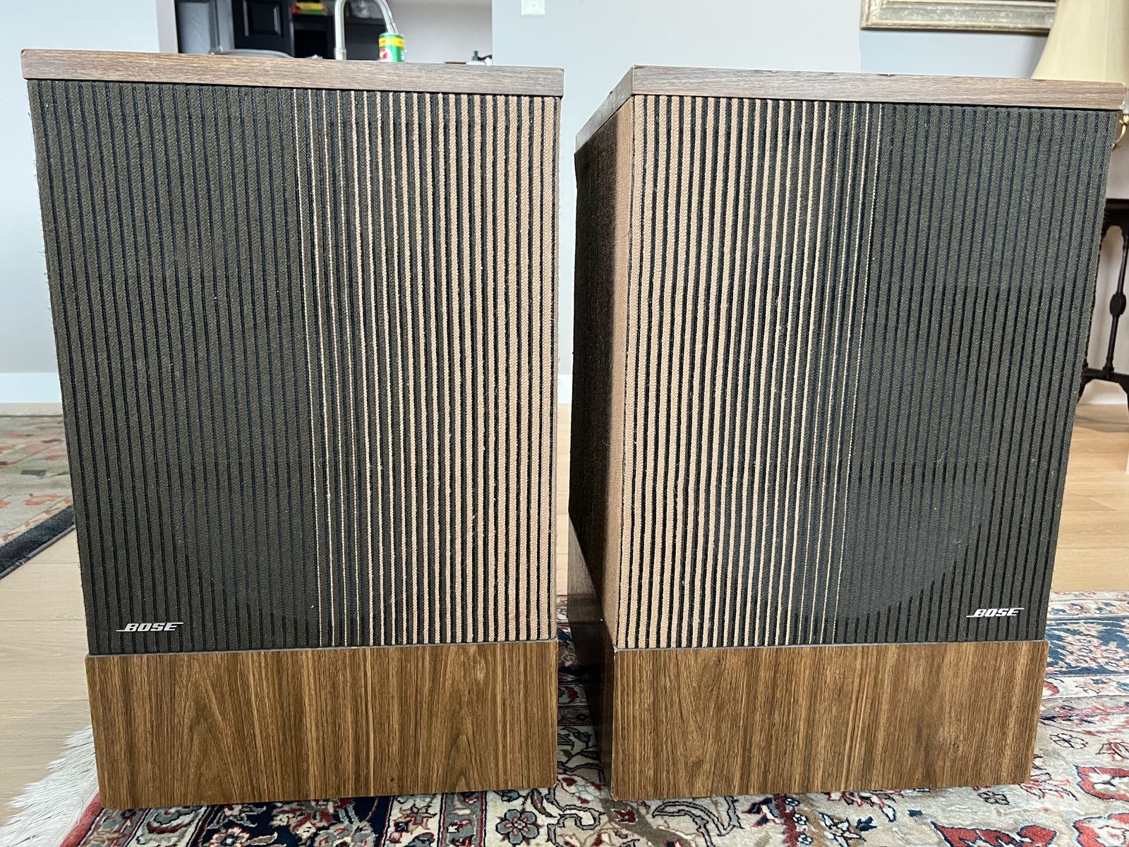 Bose 501 Series Direct Reflecting Speakers