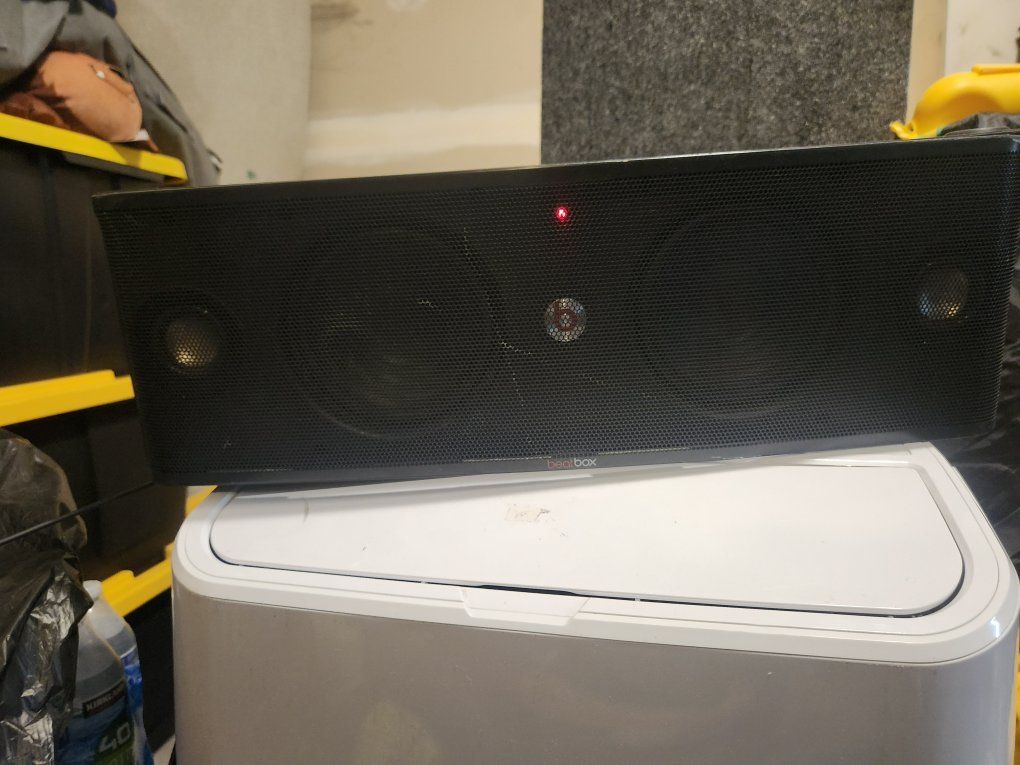 Beats by Dr. Dre Beatbox Portable Speaker System Black