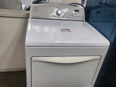 Kenmore White Electric Dryer with Auto Moisture Sensing
