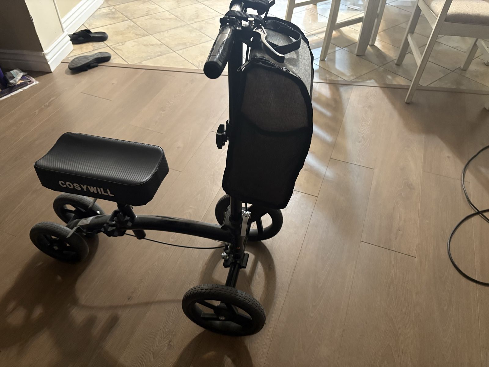 Cosywill Steerable Knee Walker Scooter with Basket Black