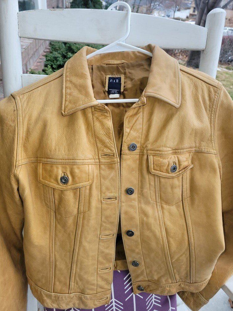 gap medium leather jacket
