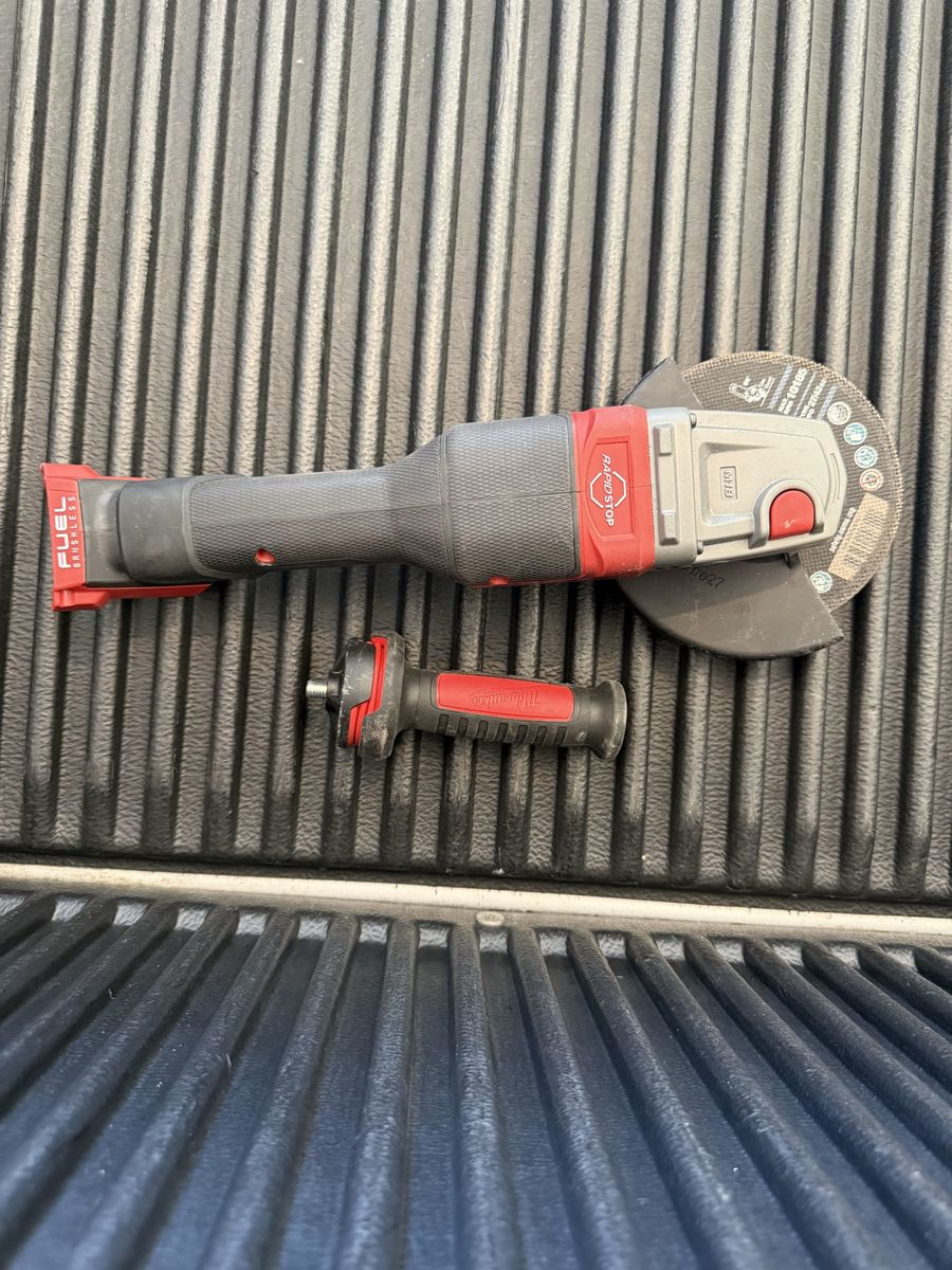 Milwaukee Grinder M-18