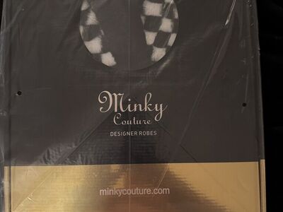 NEW Minky Couture Luxurious Robes NIB