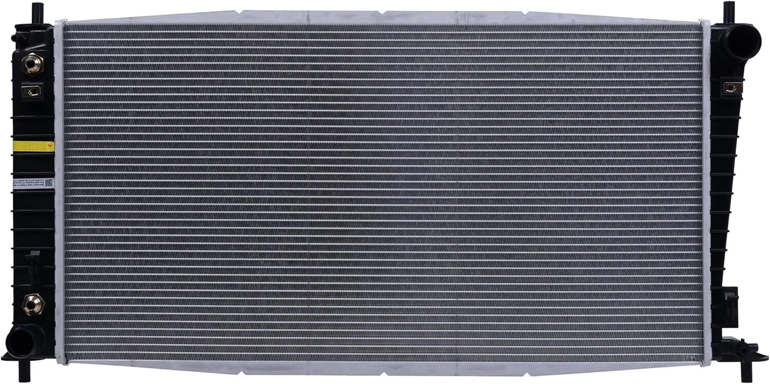 2005-2008 Ford F-150, 2004-06 Expedition, 06-08 Lincoln Mark, 05-08 Navigator Replacement Radiator