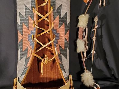 Decorative Cradleboard with Decrotive Bow and Arrow Set