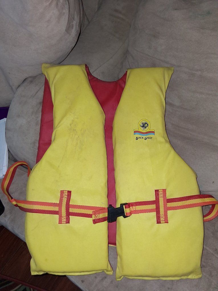 Black Sheep Type III Adult Universal Personal Flotation Device (PFD) - Chest 30-52