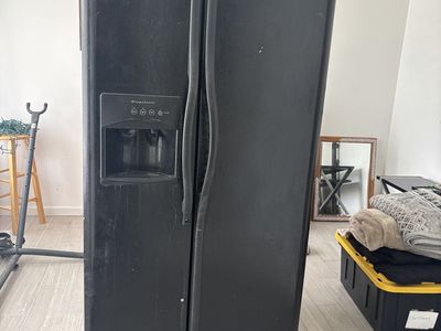 Frigidaire refrigerator