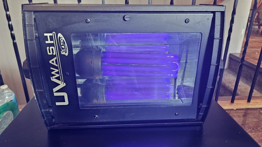 Elation UV Wash Blacklight Fixture - Powerful UV Light Effect