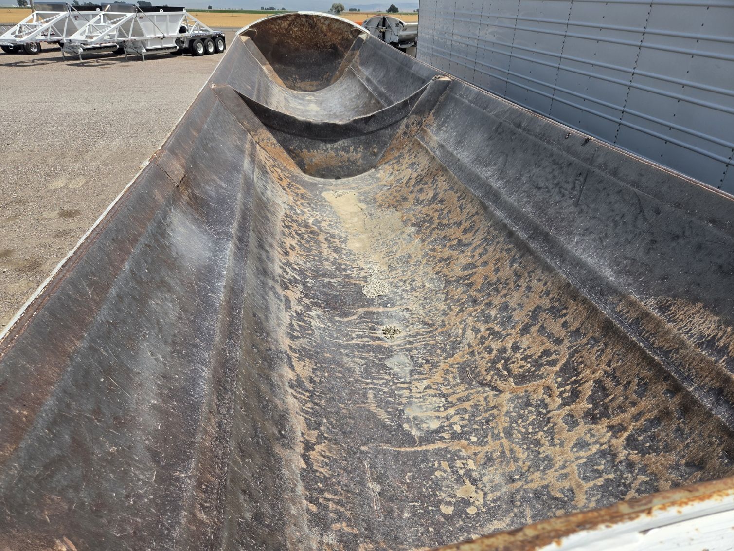 Main image 15