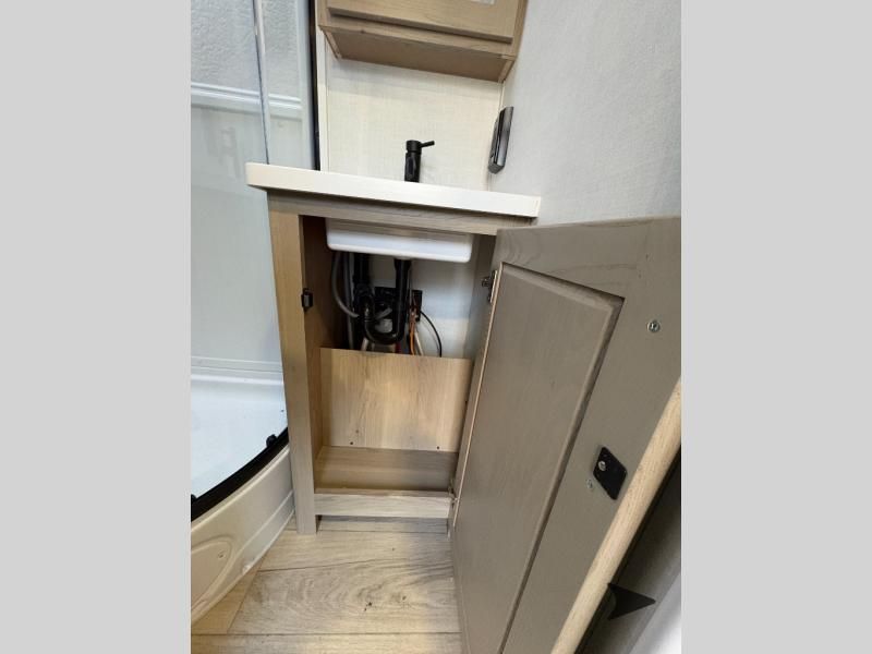 Main image 21