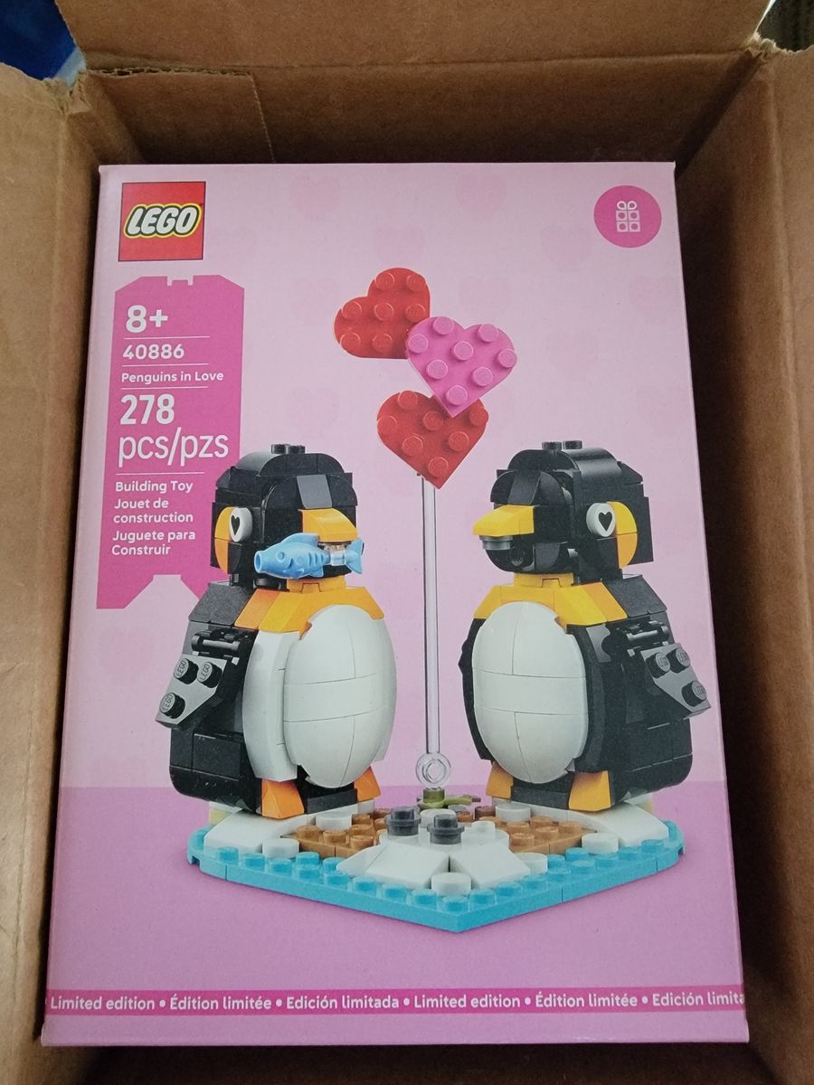 lego 40886 penguins in love