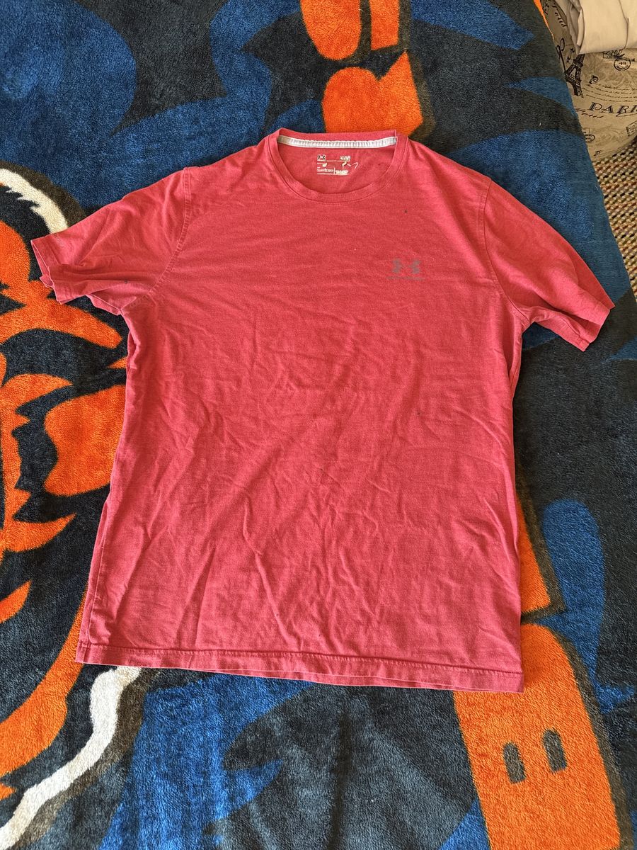 Red under Armour shirt